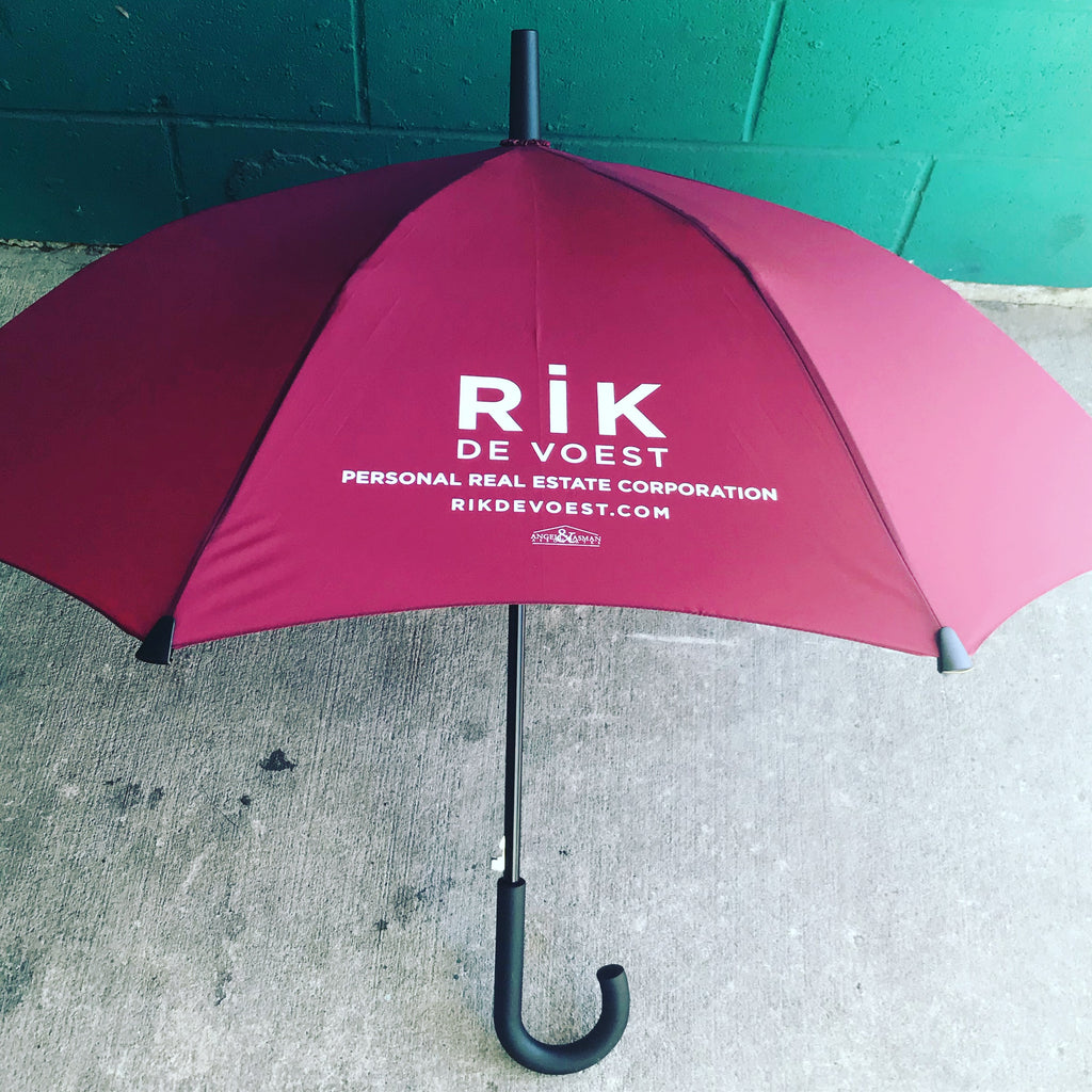 Best Closing Gift Ideas for Realtors:  Custom Umbrellas