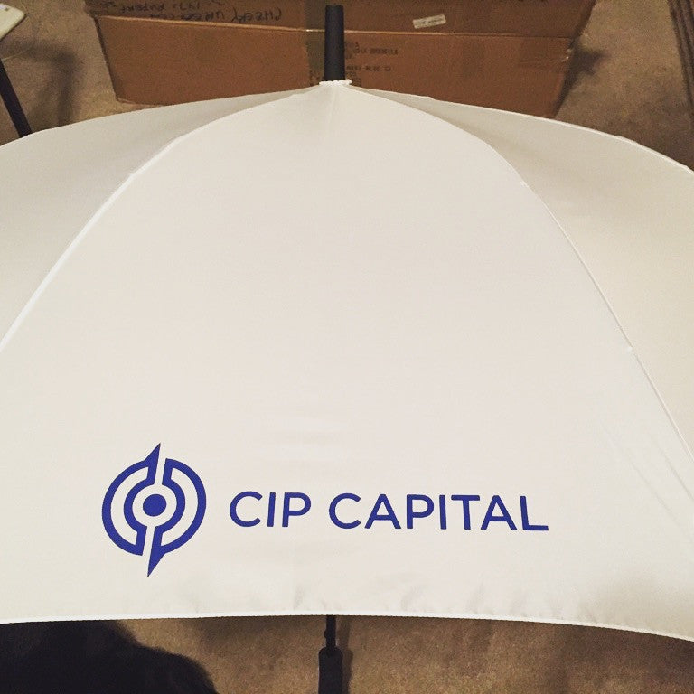 Custom Umbrellas for Corporate Gifts