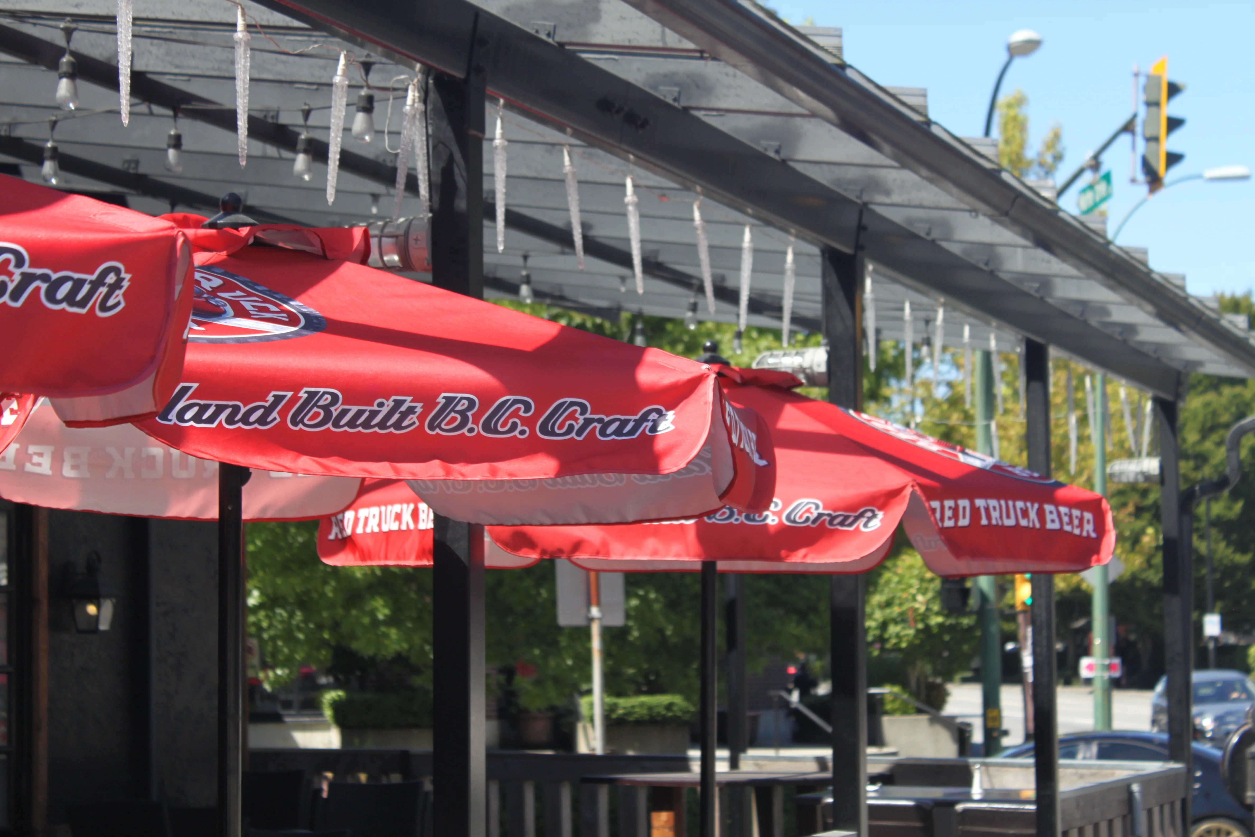 beer patio umbrella canada Molson Canadian 9 Foot Market Style : Patio, Lawn & Garden SHOP BEER GEAR | PATIO